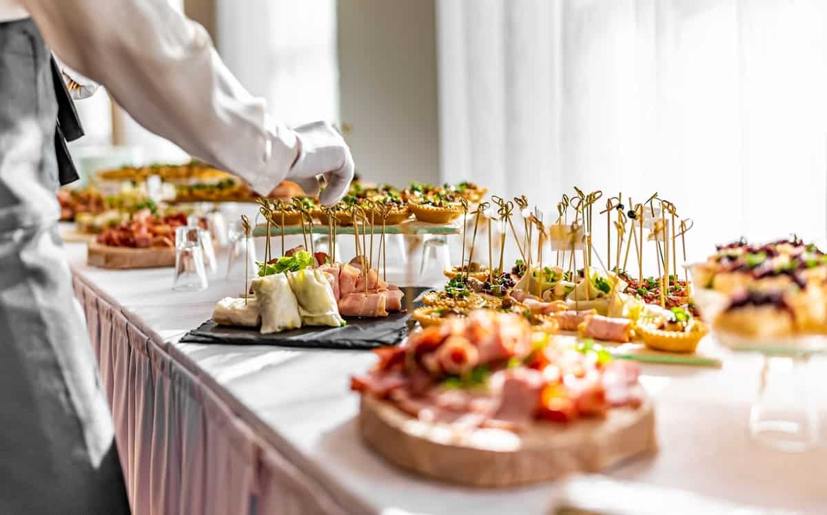 Caterers & Hotels